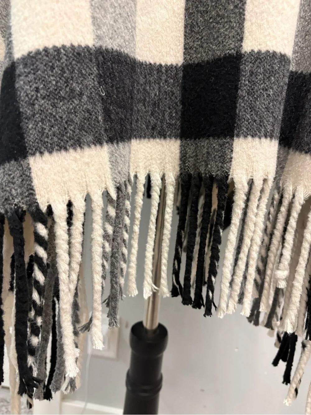 Michael Kors Black & White Plaid Fringe Wool blend Poncho - Picture 6 of 12
